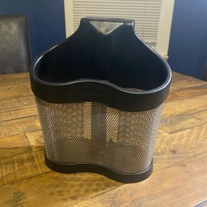 Polder Styling Station